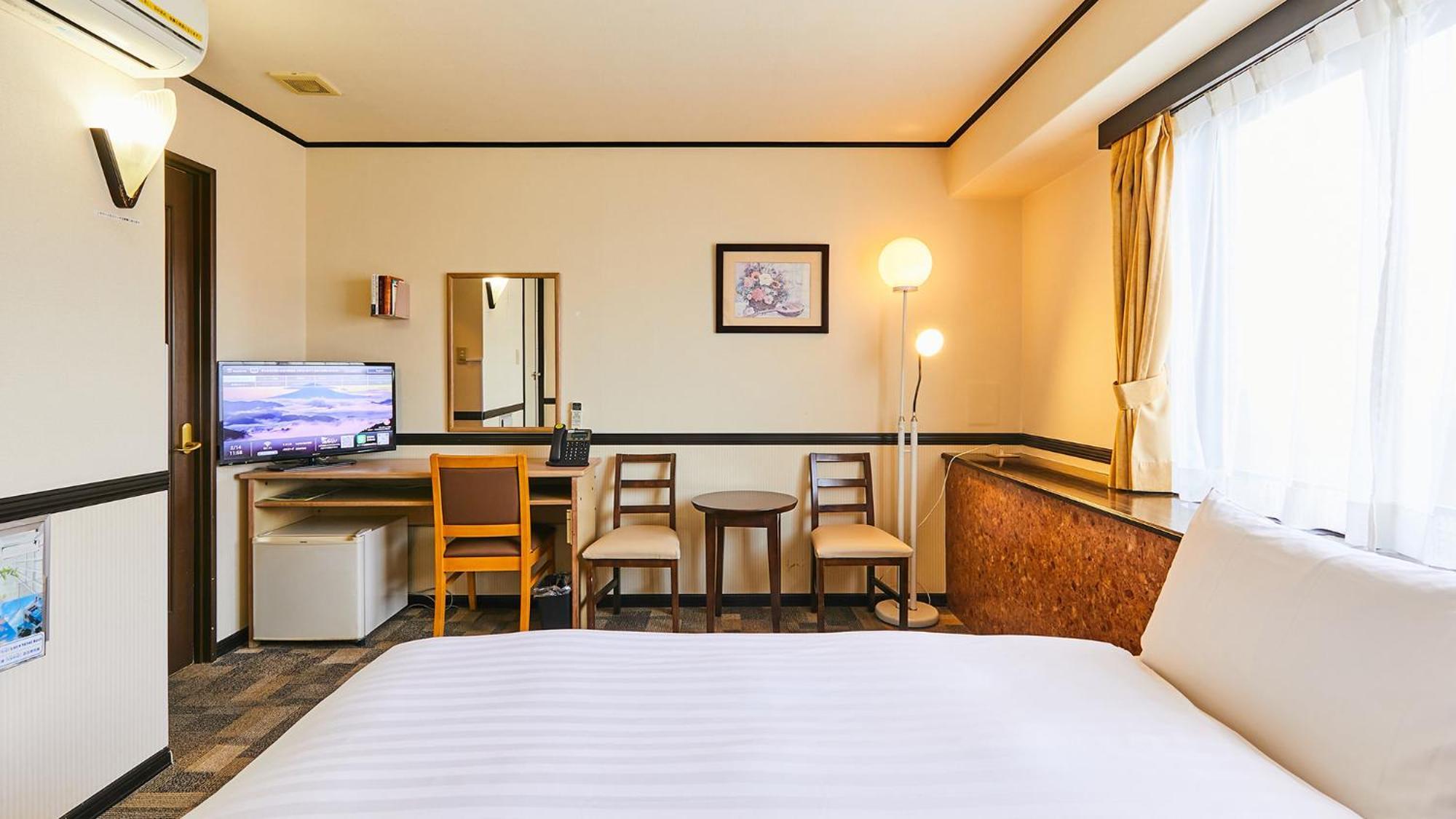 Toyoko Tozai-sen Nishi-kasai Hotel Tokio